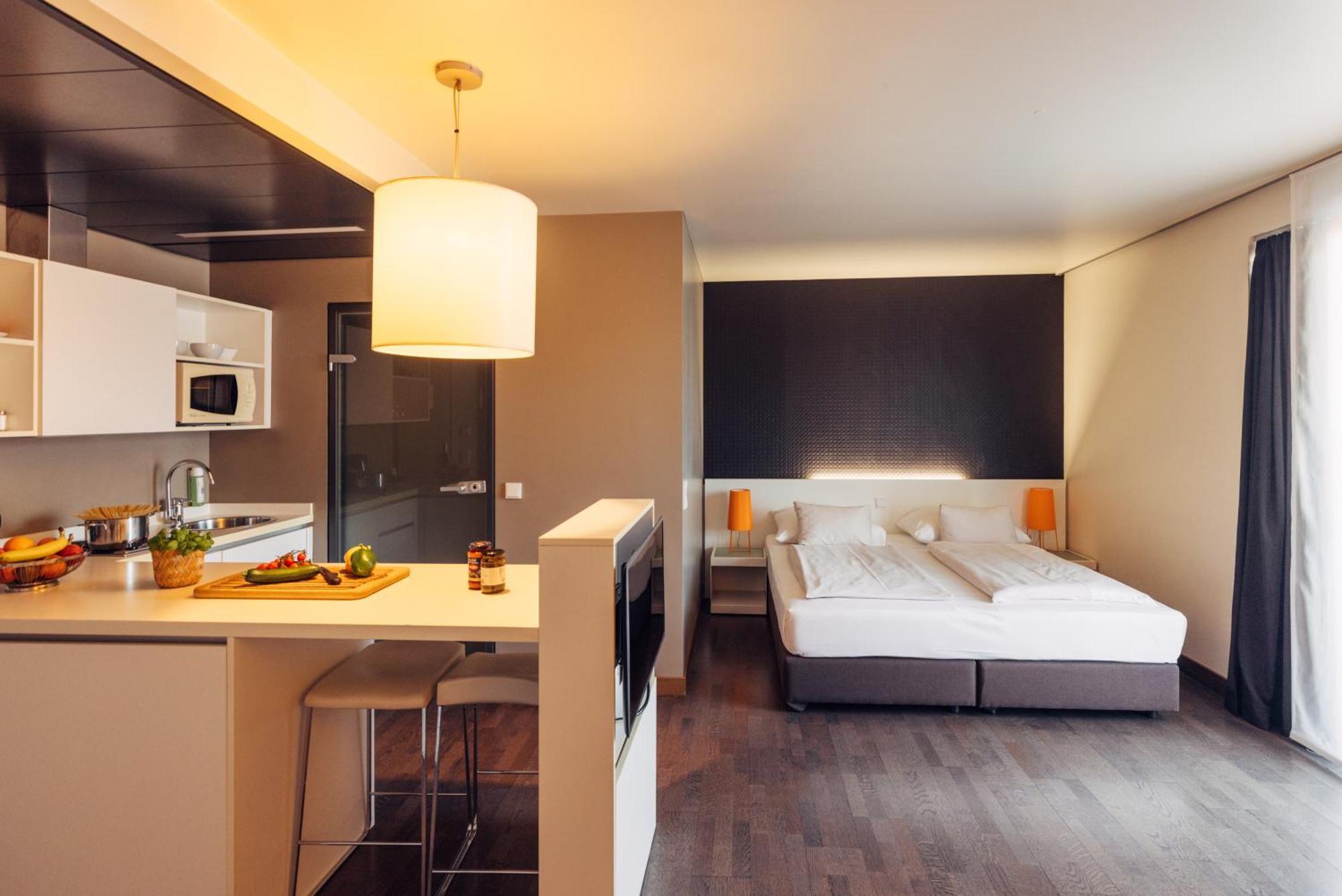 Harry'S Home Hart Bei Graz Hotel & Apartments Luaran gambar